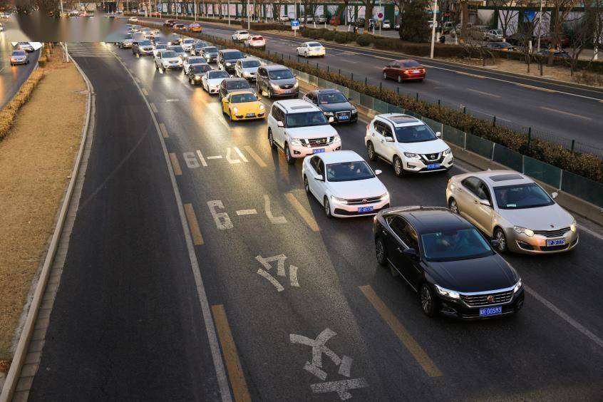 宛平桥京开高速:玉泉营桥(南三环)至西红门收费站南100米处二,快速路