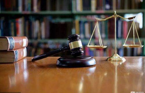 法律争议！聚众淫乱案当事人姓名公开引质疑