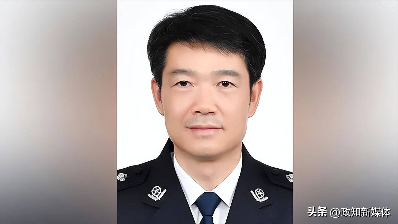 今年以来,13位省级公安厅"一把手"陆续就位,最年轻的是他_工作_维林