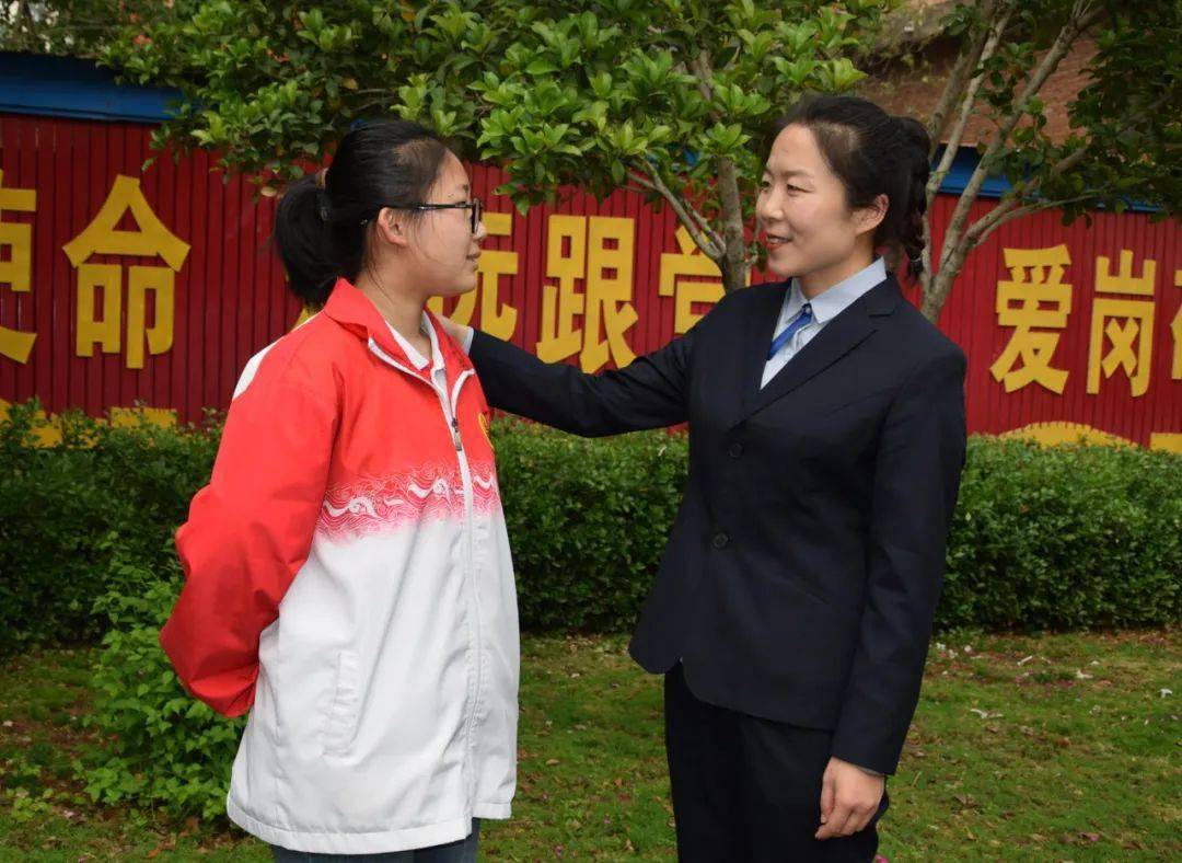 【汝阳教育(名师风采)】秦亚乐:菁菁校园育桃李 耿耿丹心写春秋_教学