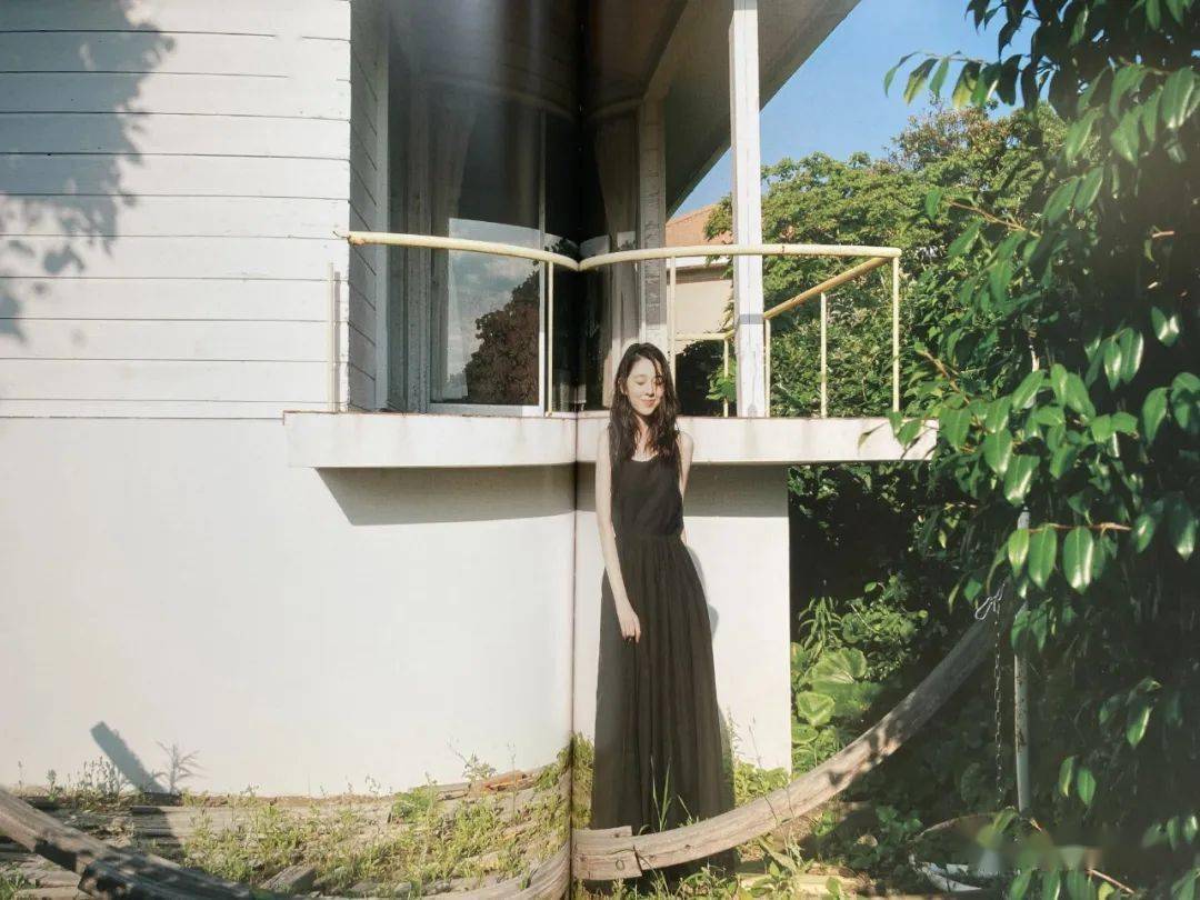 石川花穿jk制服,也太美了吧_摄影_画册_日本