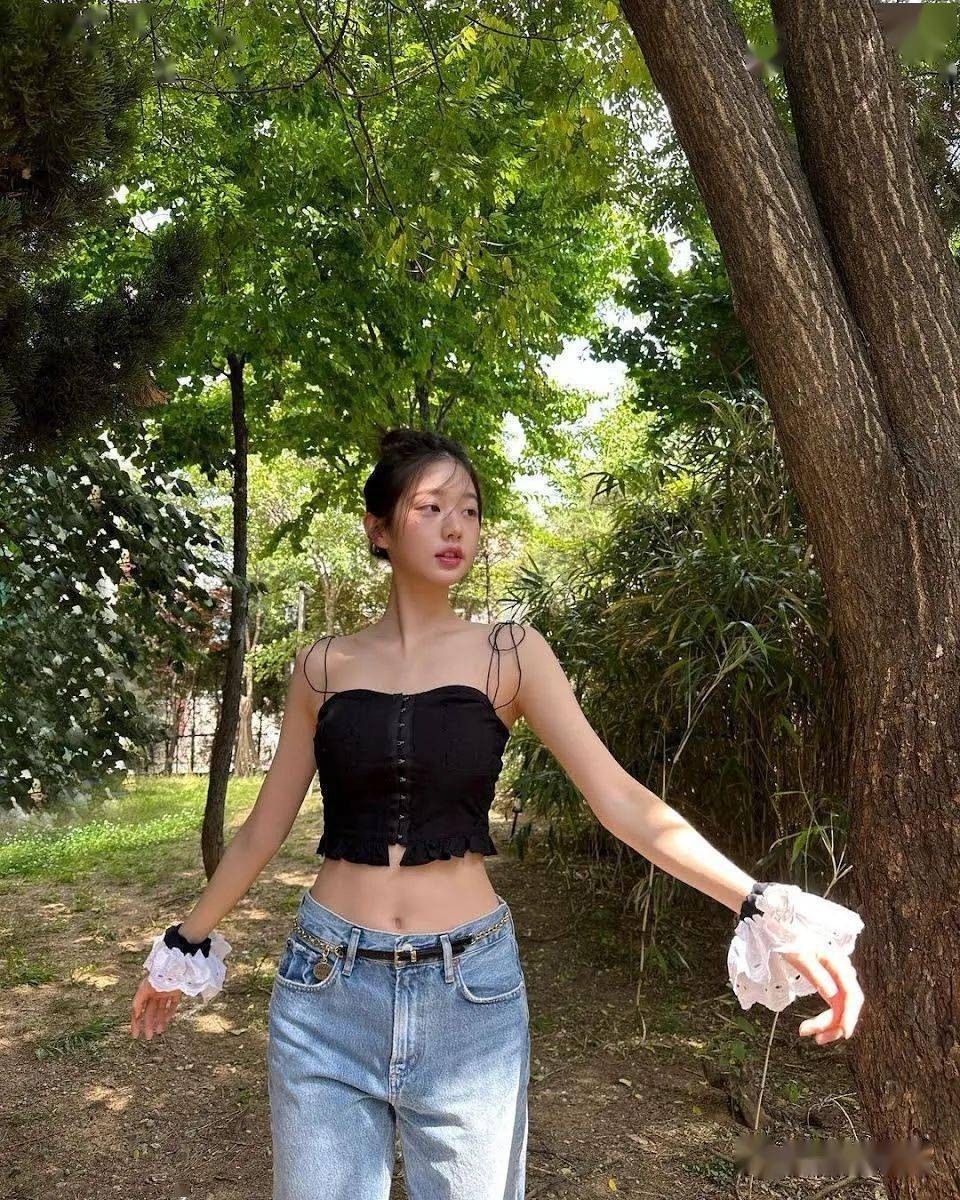 jennie痛失爱犬很难过? rosé恋爱的新证据?张元英吃胖了?