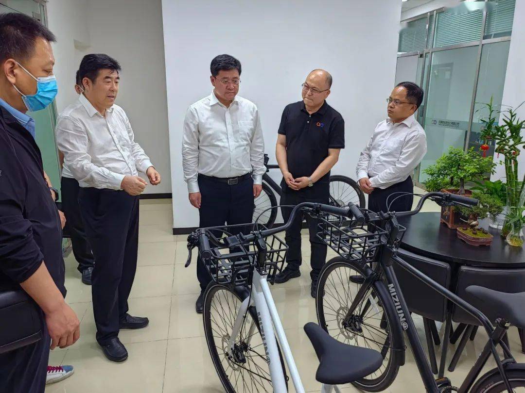 邢亚超一行来到天津安步进出口有限公司实地参观考察