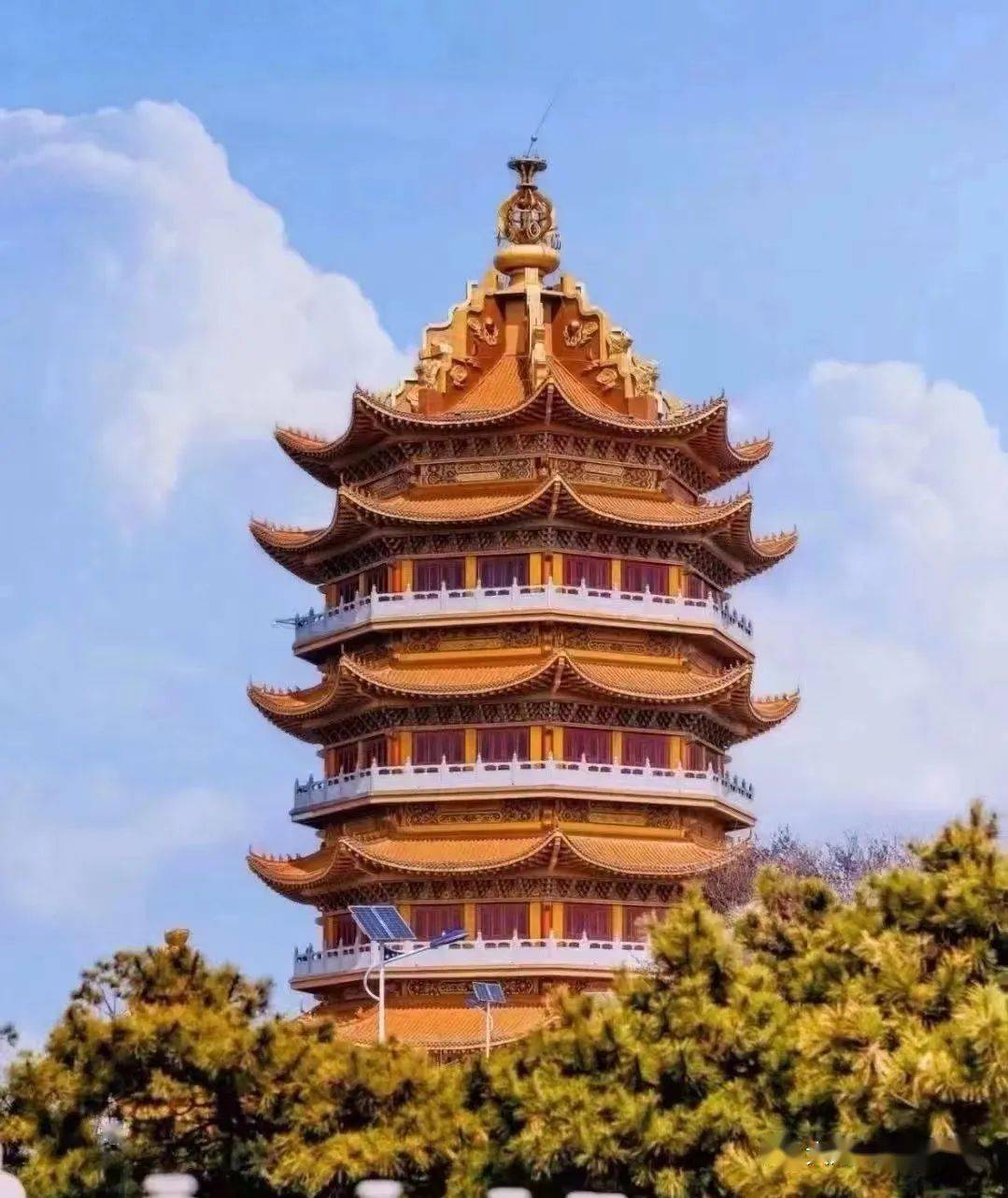 观"长城,看天坛,石林,古塔等"【辽西九华山】位于锦州凌海市,因大凌河