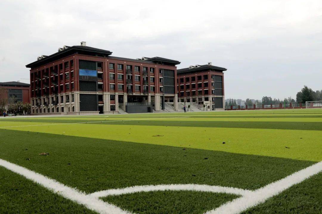 成都市高攀路小学(工程名)