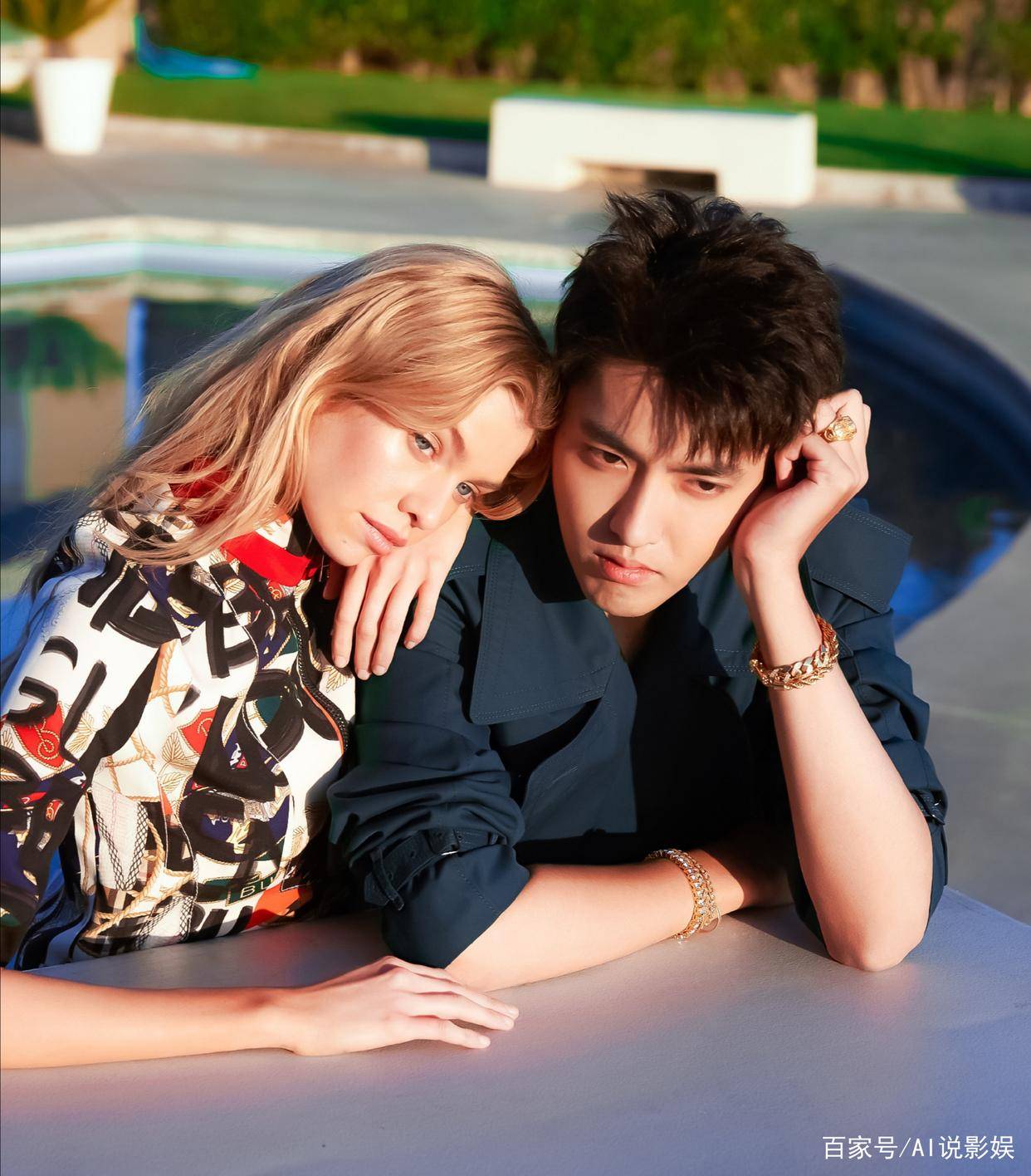 全新单曲《极光》上线,我们的音乐吴又回来了,展现真实自我态度