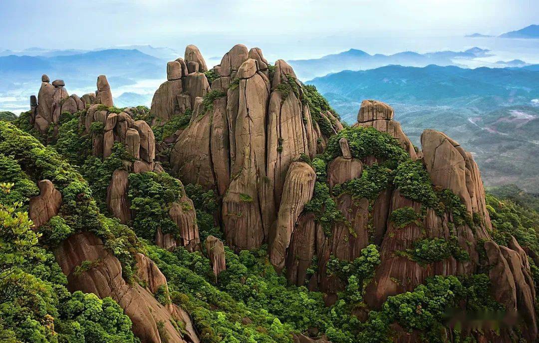 烟雨太姥山_栈道_奇石_景区