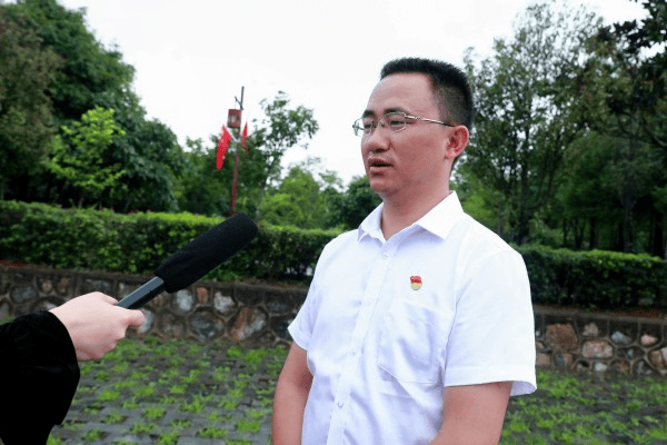 贺永权_罗平县_阿岗镇