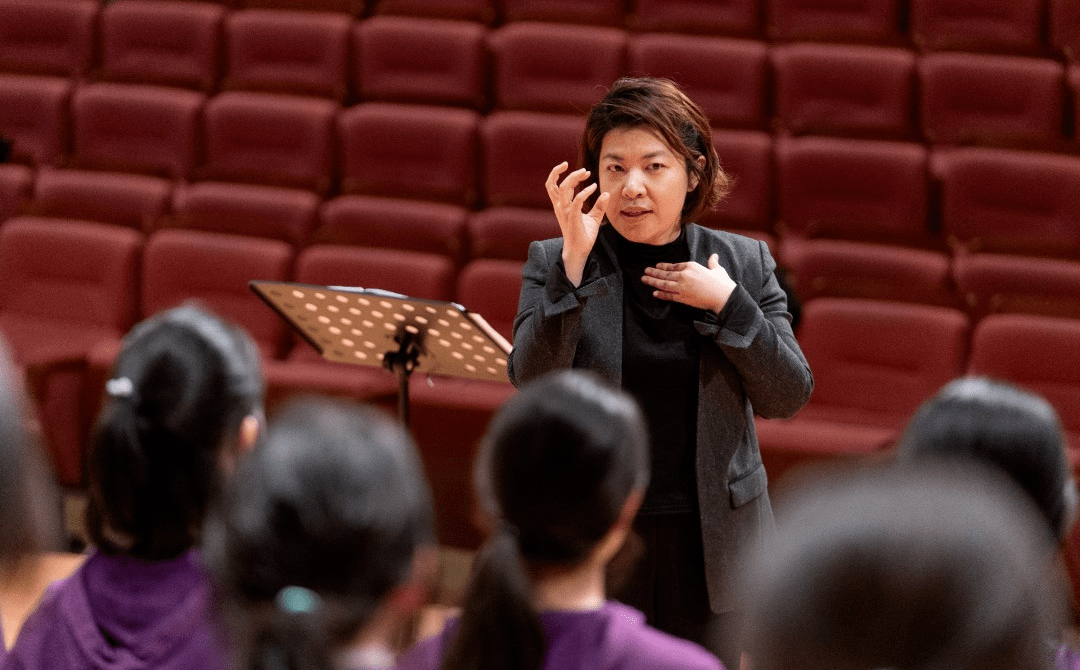 把艺术的种子播种在孩子们的心田_吕嘉_音乐_刘沙