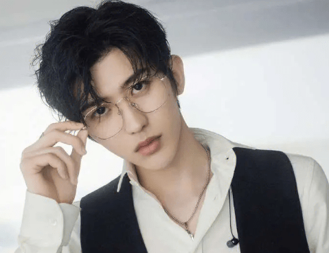 赵露思蔡徐坤捆绑?阚清子纪凌尘be内幕?肖战的料?白鹿压番欧豪?