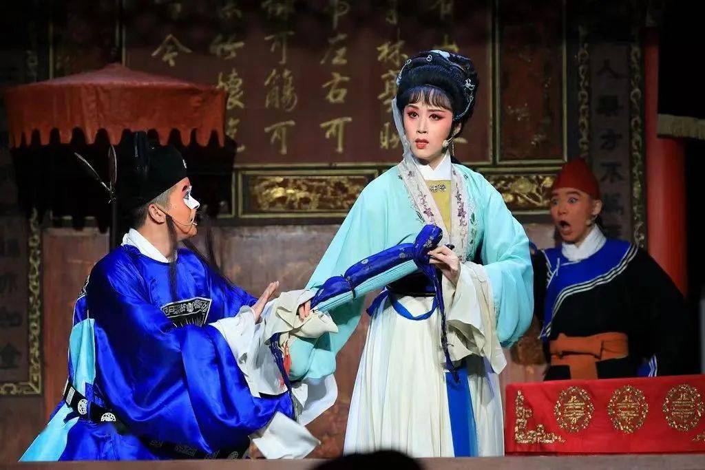 南博锡剧热演中,明晚周东亮,黄云茜领衔主演《双珠凤》不容错过!