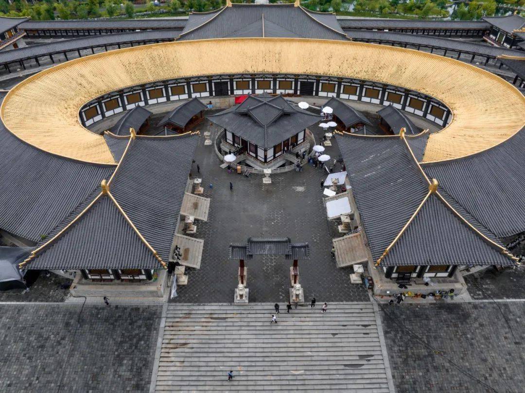 今起暂停!_唐城_演出_襄阳