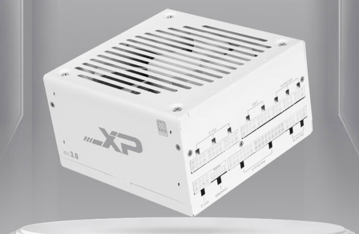 先马推出新款XP系列电源雪装版 支持100-240V宽范围电压