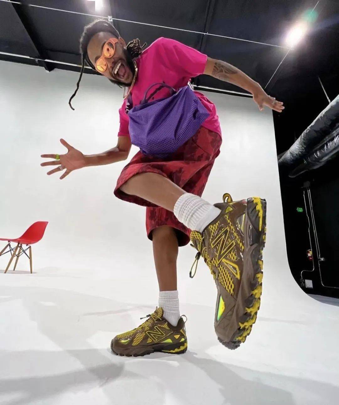 new balance竟然和"香蕉"联名了?_amine_球鞋_合作