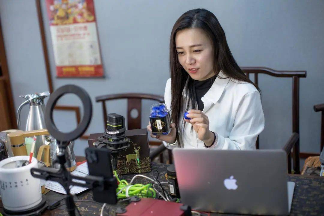 预告| 今晚播出:90后乡村致富带头人——王娇_长春市_产品推介_创业