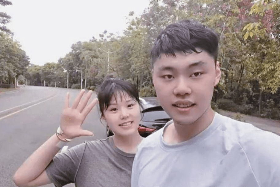 2米20新星加盟福建男篮,曾是李月汝前男友,父亲是男篮名宿_赵义明