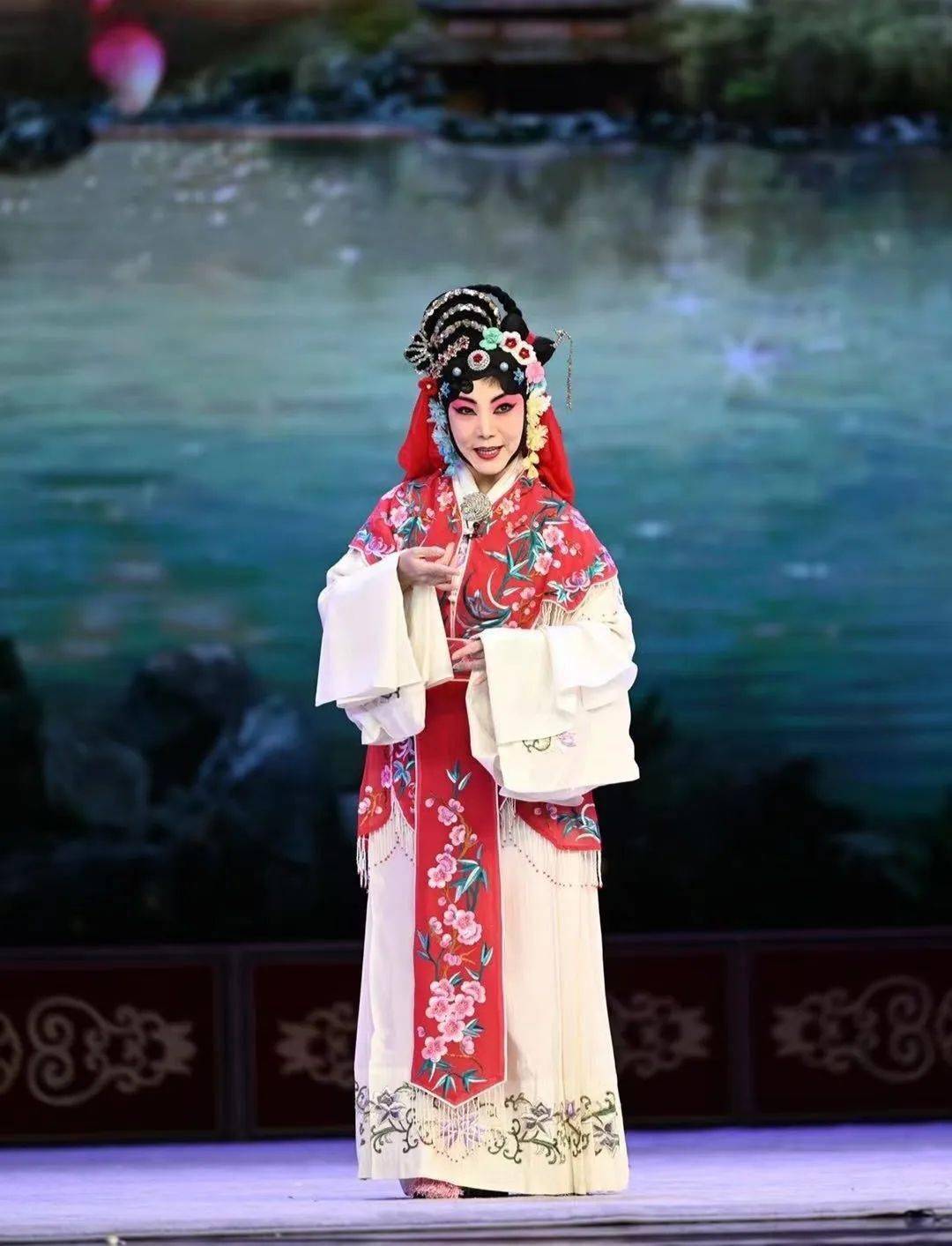 王福来席裕什舒桐马明骏马明群2023年拜著名京剧表演艺术家李欣为师