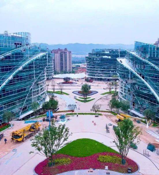 西部(重庆)科学城首批科技创新产业园,地处科学城核心区,西临科学公园