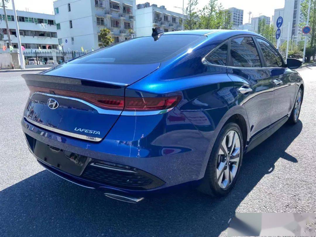 2020年 现代菲斯塔 1.6t 智速版 本地一手车