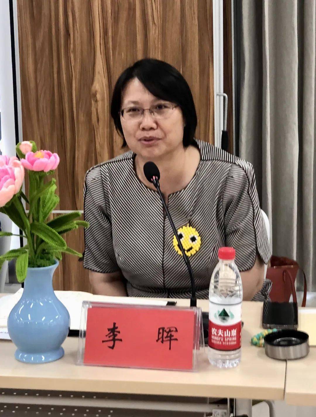 老干部局原局长刘闯题字以表祝贺,局老领导霍东路,马奇明,刘明,朱爽