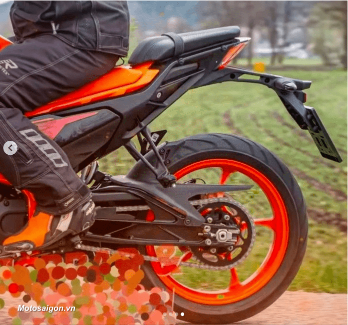 ktm duke390搭载全新发动机整车大改款!_搜狐汽车_搜狐网