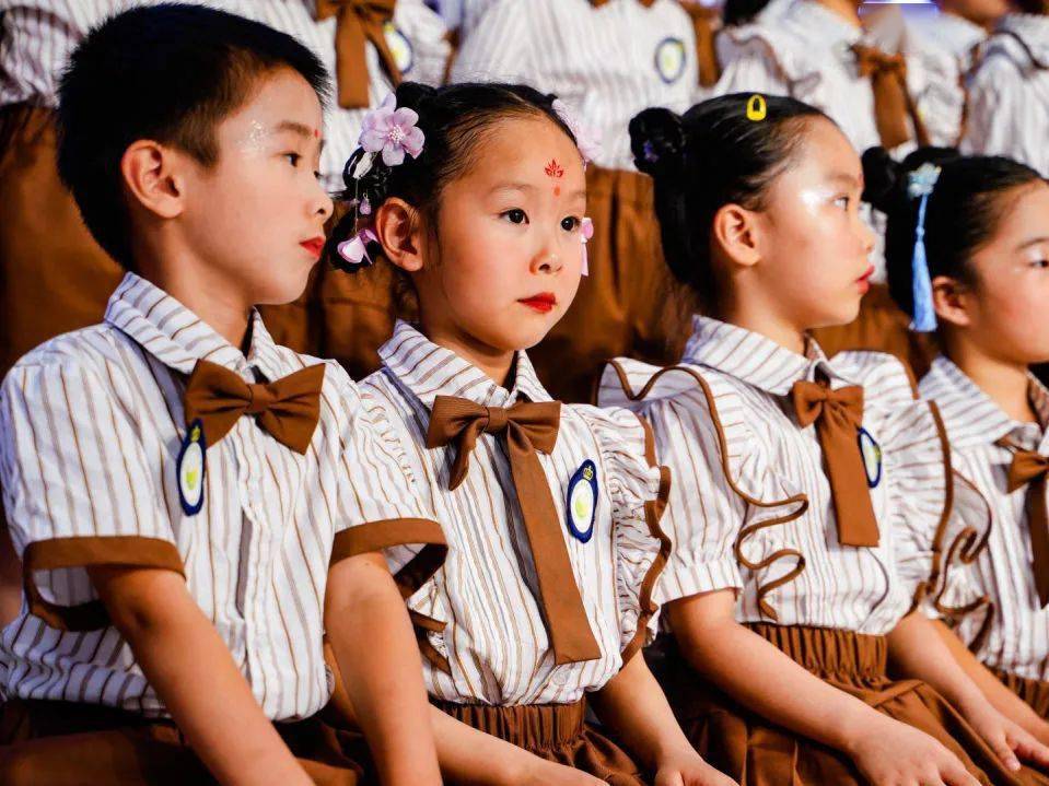 开笔启蒙 礼伴成长 | 闵行区春申景城幼儿园开笔礼活动_人生_孩子