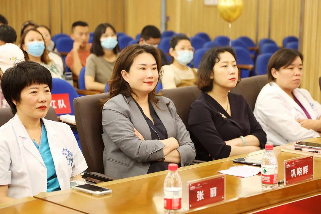 日,18日两天,莲池7周年庆典活动在国际会议厅隆重举行,医院院长巩晓辉