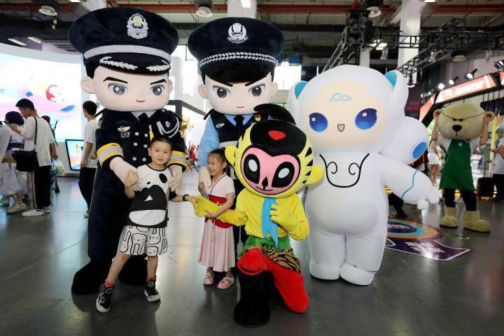 第十九届中国国际动漫节杭州开幕_白马湖_活动_专业化