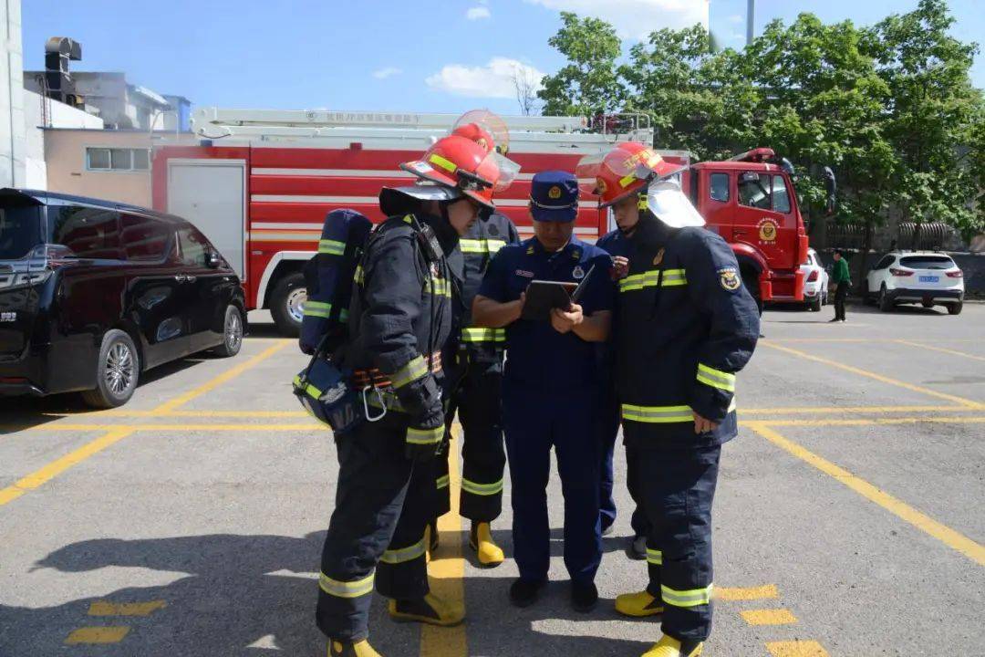 支队包片党委委员定期带队深入北票市基层社会单位开展消防安全实地