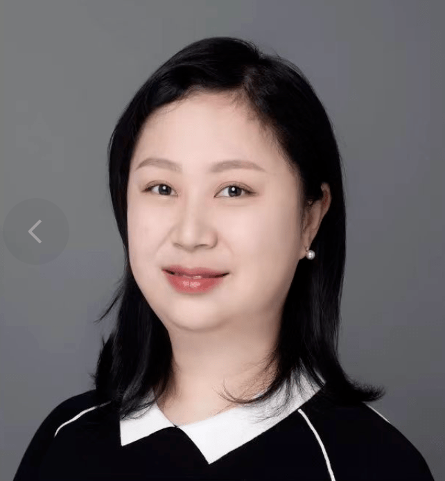 位复星旅文的产业导师:方炜瑾女士,徐启恒先生,郑鹏辉先生,与吴帆老师