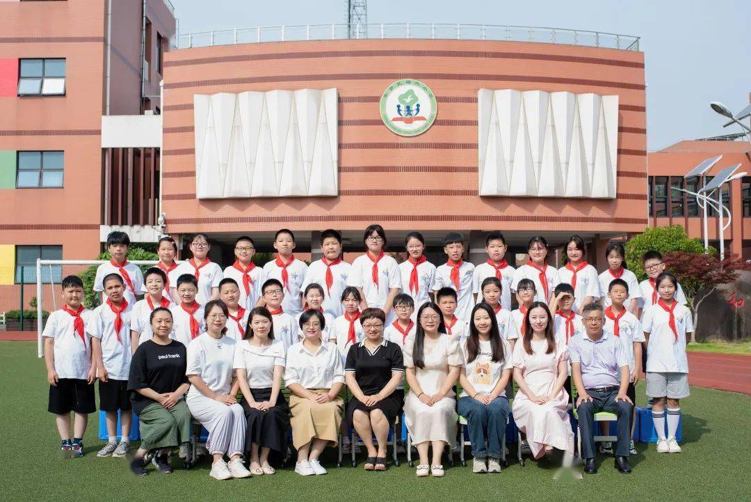 梦想飞扬,青春起航——塘外小学2023届五年级毕业典礼_母校_掌声_启航