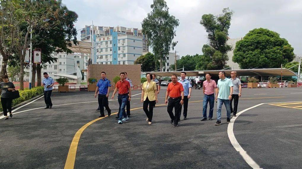 南安市政府副市长邱雪亮莅临五星中学检查中考考点工作_官桥镇_黄汉宗