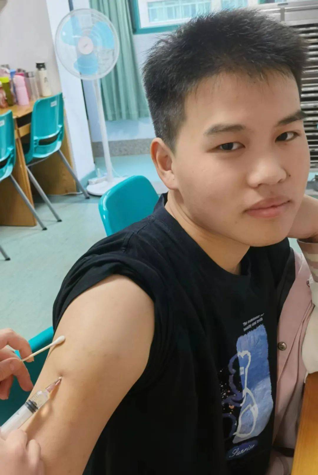 他丢下考试直奔武汉_肖越_造血_干细胞