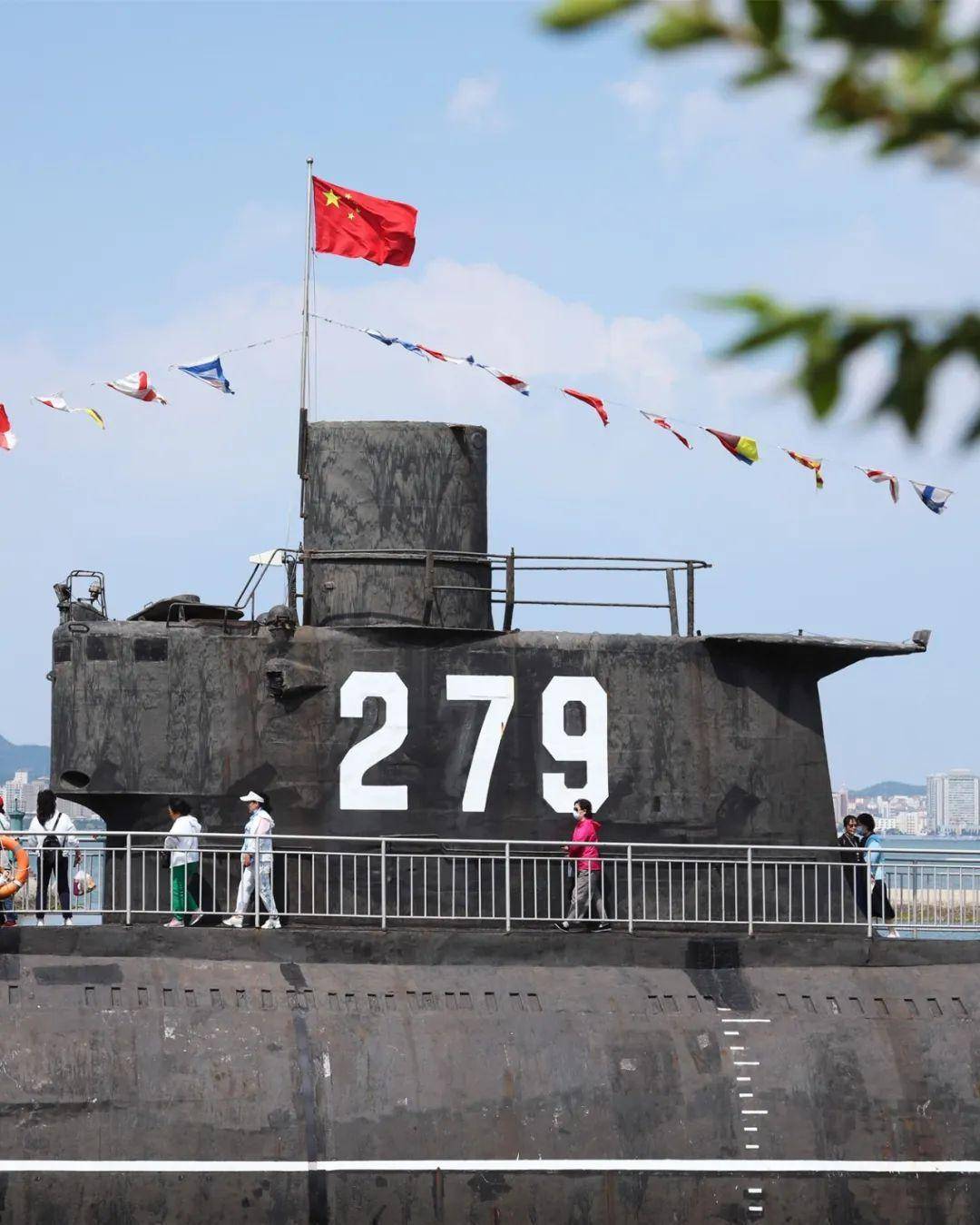 毕业特种兵们青春不散场来刘公岛共赴山海