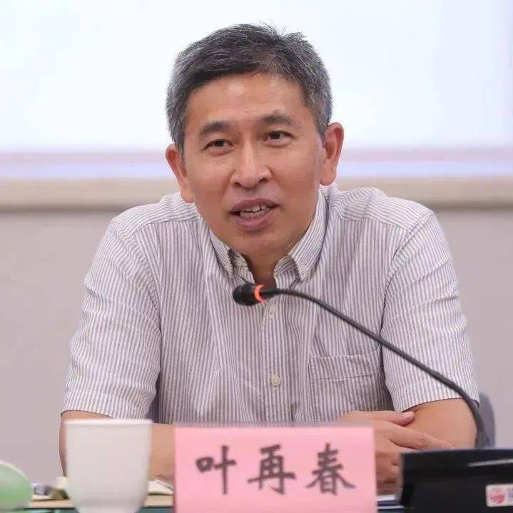 躬身于泥土问计于媒体共同讲好"带露珠""冒热气"的法院故事