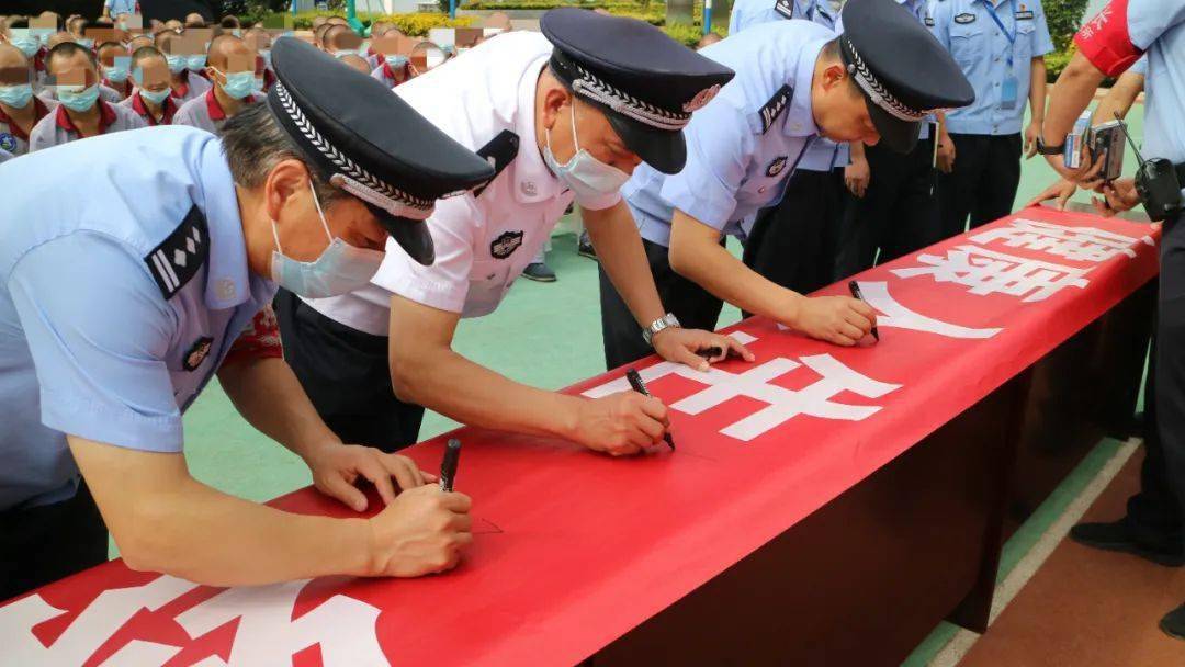 云南戒毒系统在戒毒人员中深入开展“6·26”国际禁毒日宣传教育活动_毒品_普法_组织