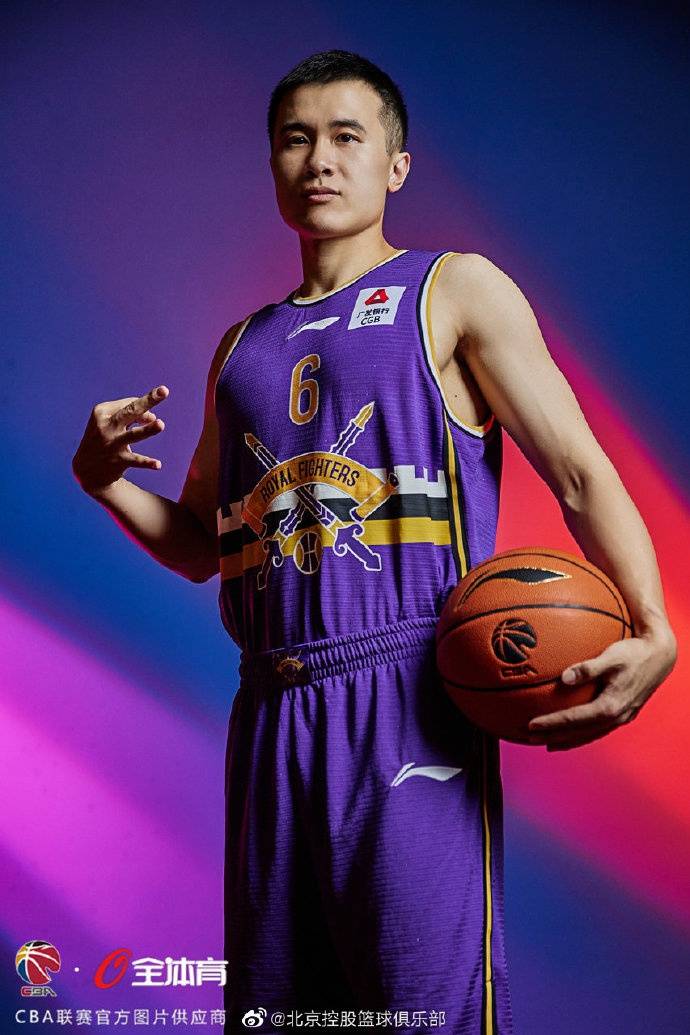 北控篮球俱乐部:张帆完成续约,将在下赛季继续征战cba联赛_核心_时间