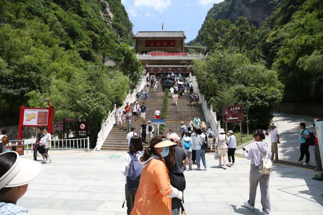 渭南这些景区,暑期免费!_华山_索道_游客