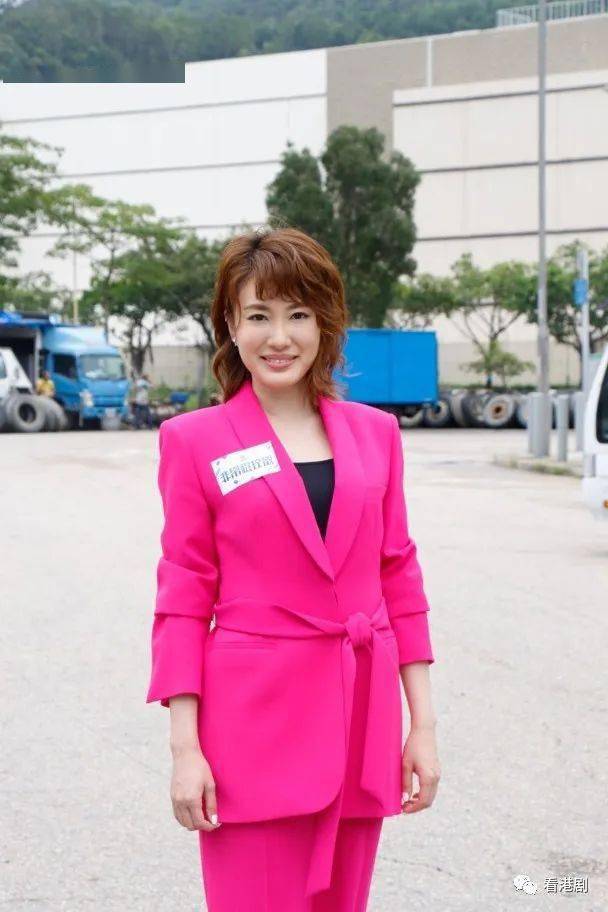 吴伟豪游嘉欣蒋家旻为tvb剧集《非常检控观》拍外景!_ricco_替身_动作