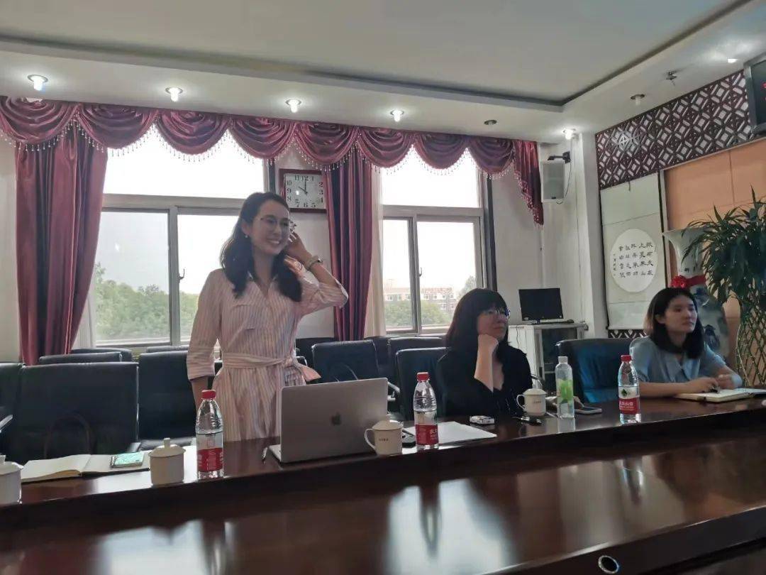 来自中关村一小中关村校区,天秀及党校校区的张玉会主任和张清玉,赵璇