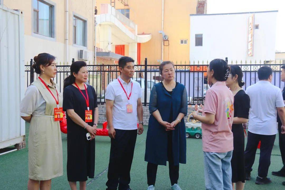 工委主任代林浩,街道办事处副主任强俊杰,街道政协联络组组长王雅楠