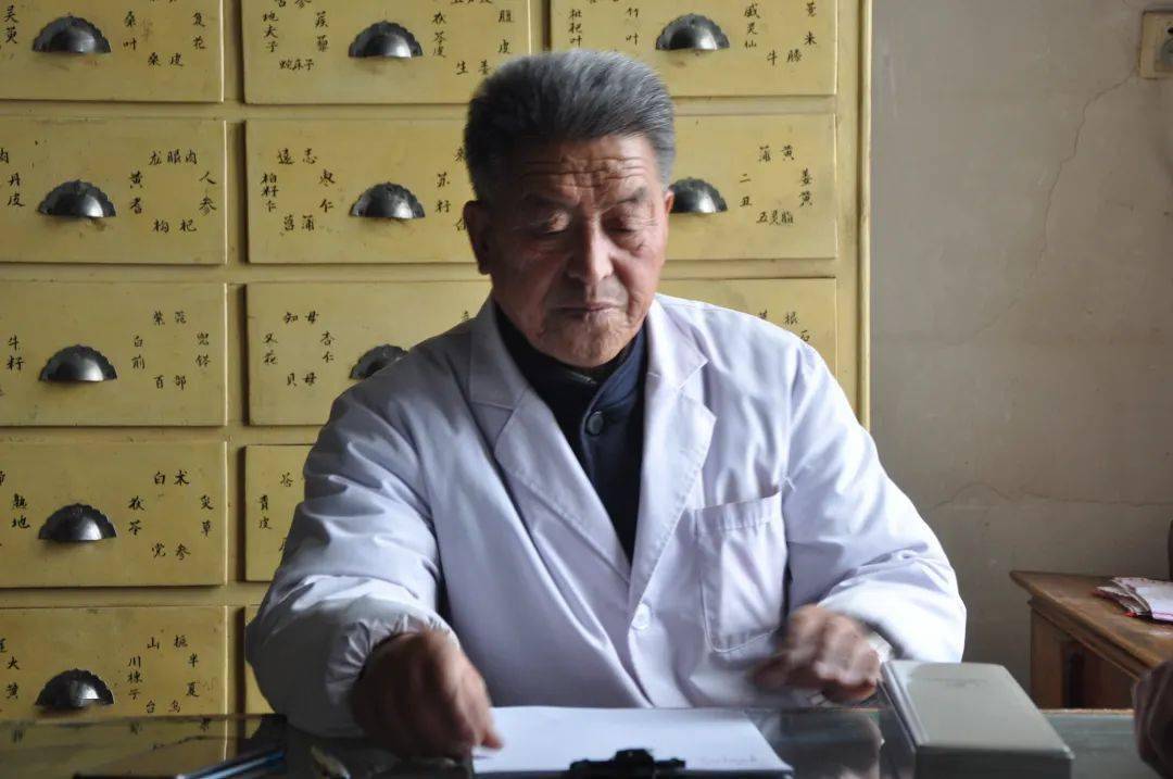 会宁这个老中医不简单._青年_时候_人生