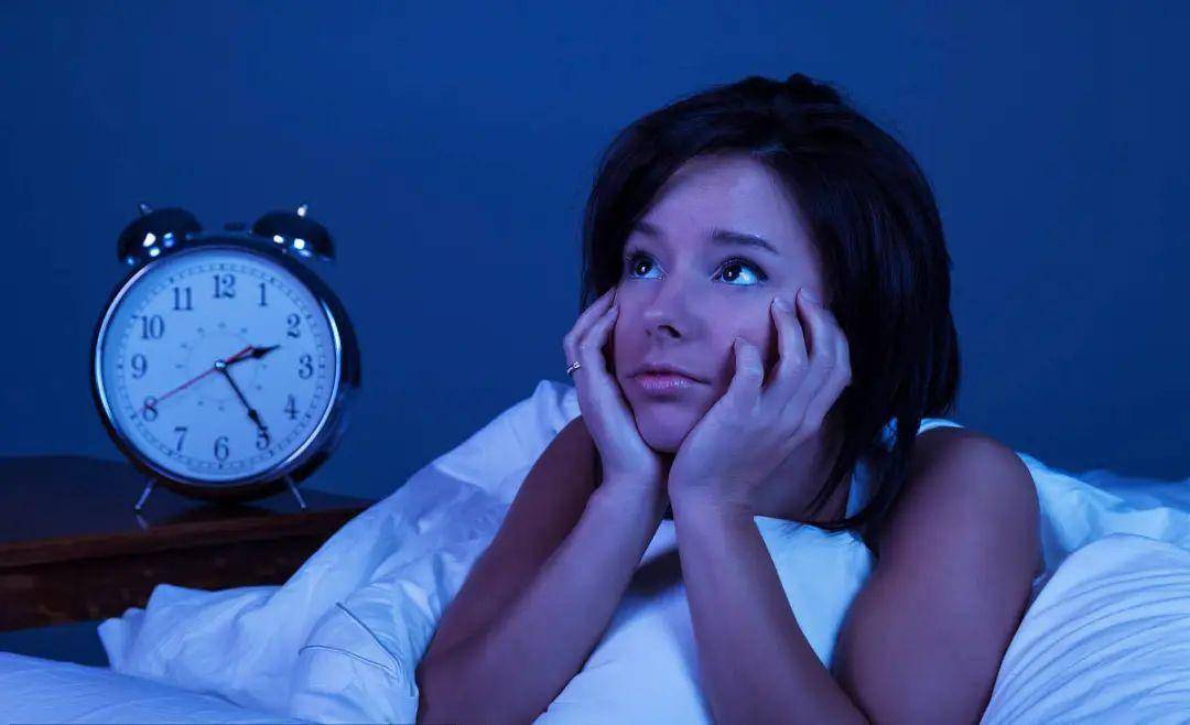 无心睡眠惹人愁,镇静催眠要(药)帮忙_安眠药_时间_治疗