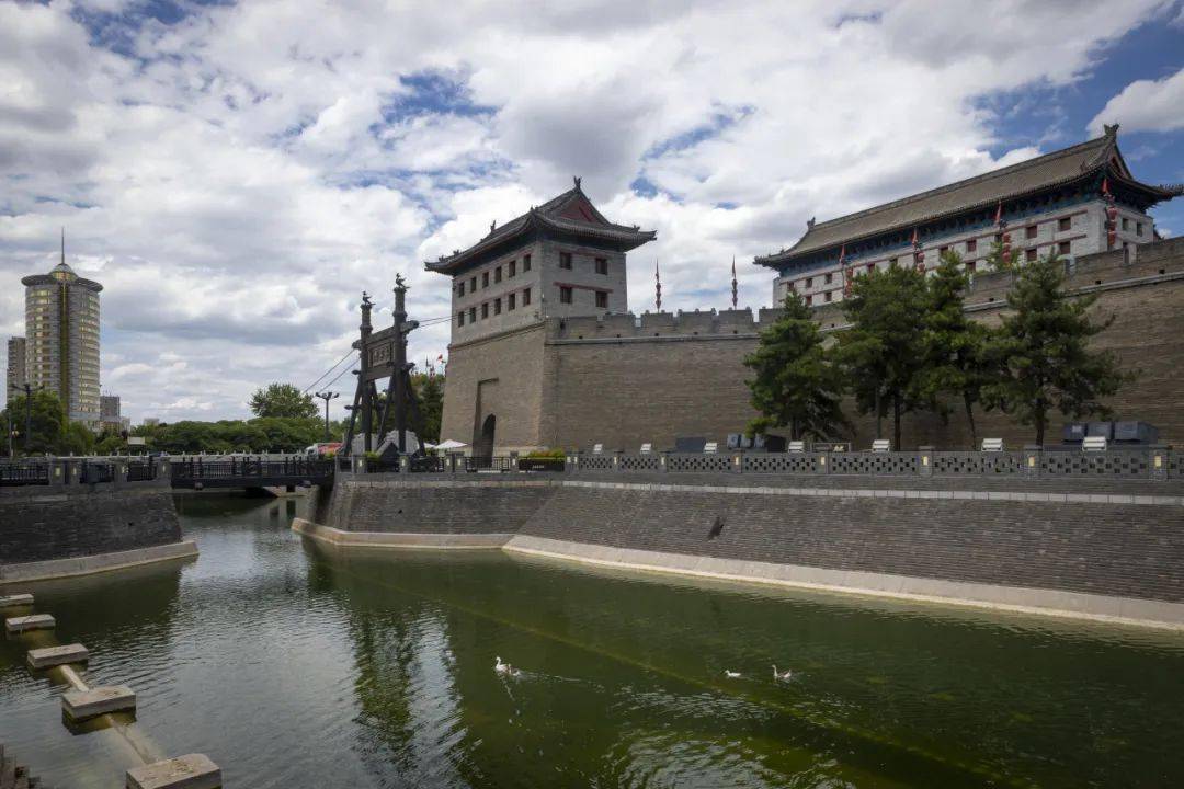 聆听城事 | 用耳朵"瞰"西安城墙吊桥_护城河_城门_建筑