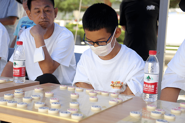 象棋大师"车轮大战"秒燃体彩民间棋王争霸赛_黑龙江_活动_爱好者