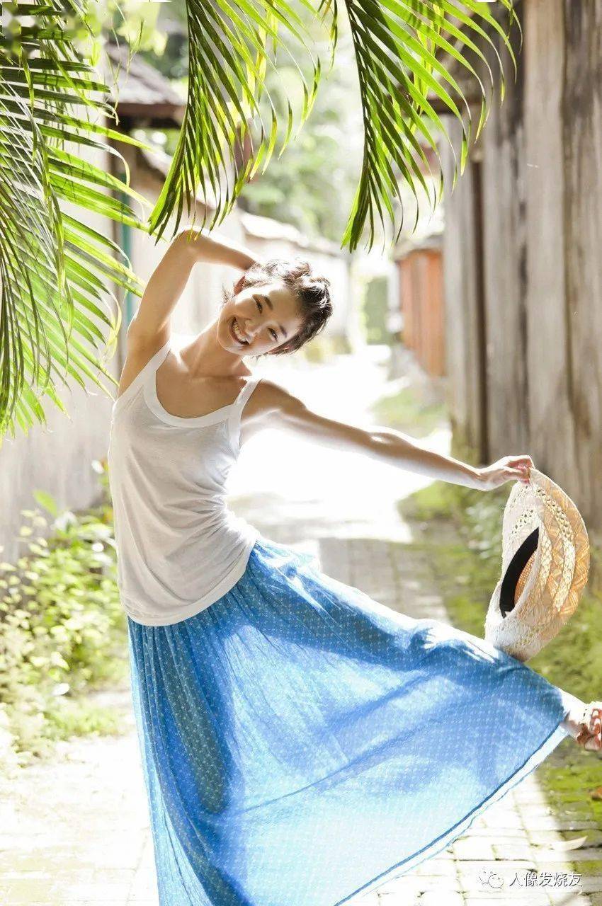 刚力彩芽:短发女生也可以超有感染力!_摄影_画册_日本