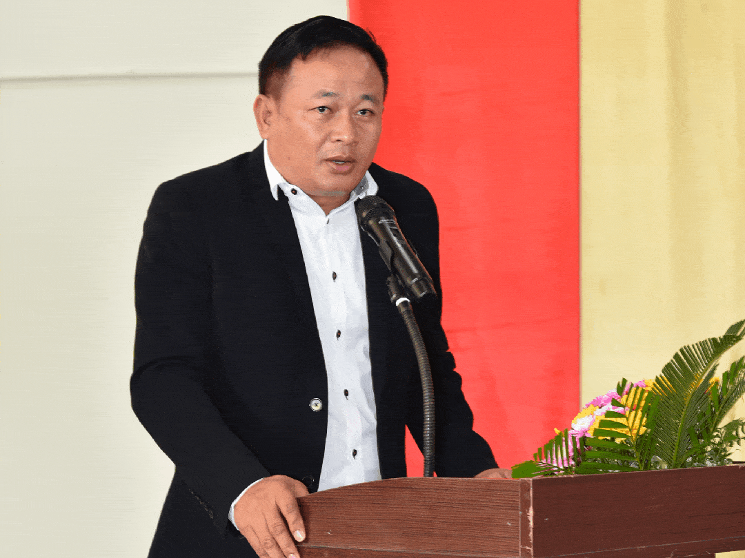 展辰集团董事长陈冰先生,泰国展辰总经理李旭汕先生分别致