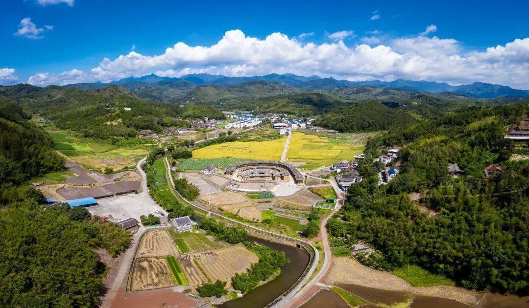 环保聚焦丨新罗:美丽河湖建设现成效 谱写水清景美新篇章_小吉村_吉溪