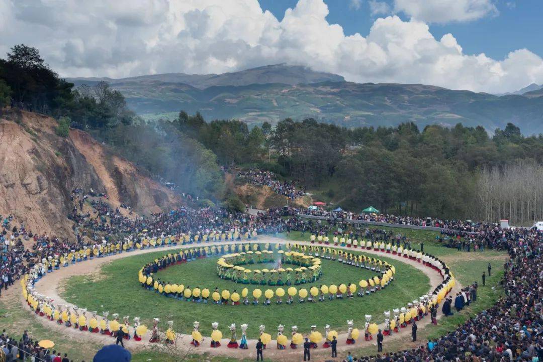 2023,彝族最盛大,最隆重的狂欢——火把节!_大凉山_摄影_我团