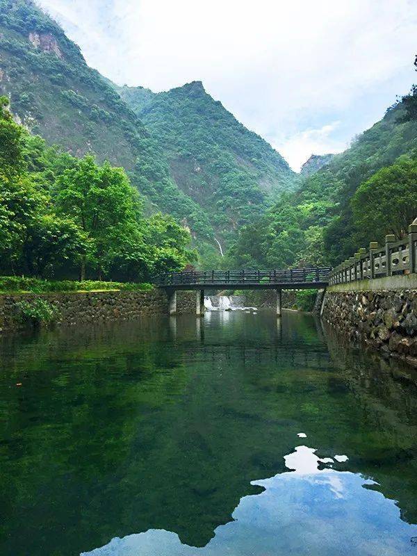 寧波青雲峽漂流